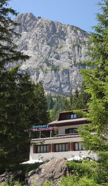 Regina Delle Dolomiti Rocca Pietore