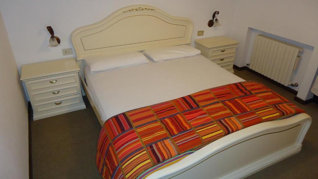 Aparthotel Regina Delle Dolomiti *