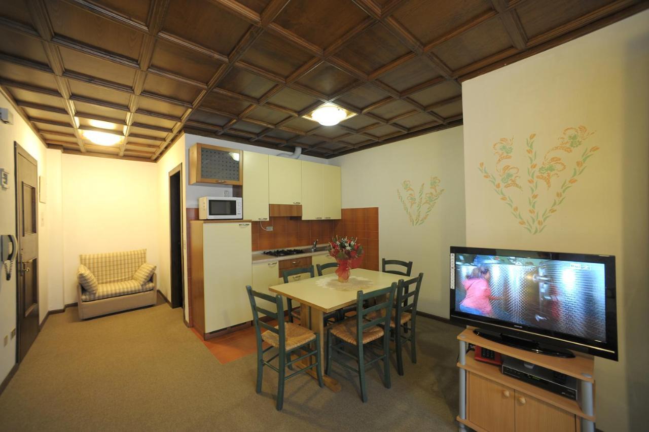 Aparthotel Regina Delle Dolomiti